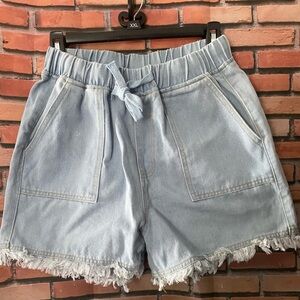 Drawstring Raw Hem Denim Shorts